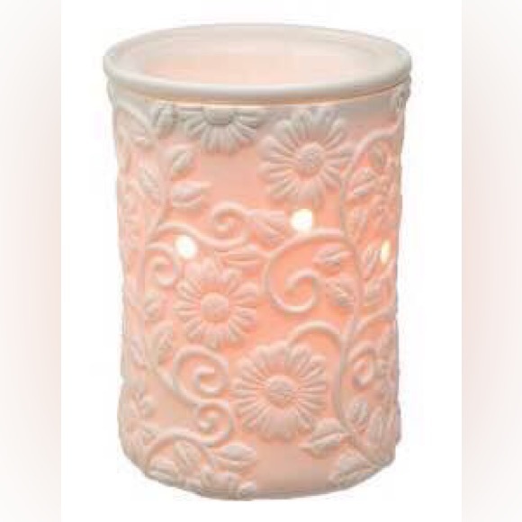 Scentsy Flower Vine Warmer-
Discontinued - Picture 2 of 6
